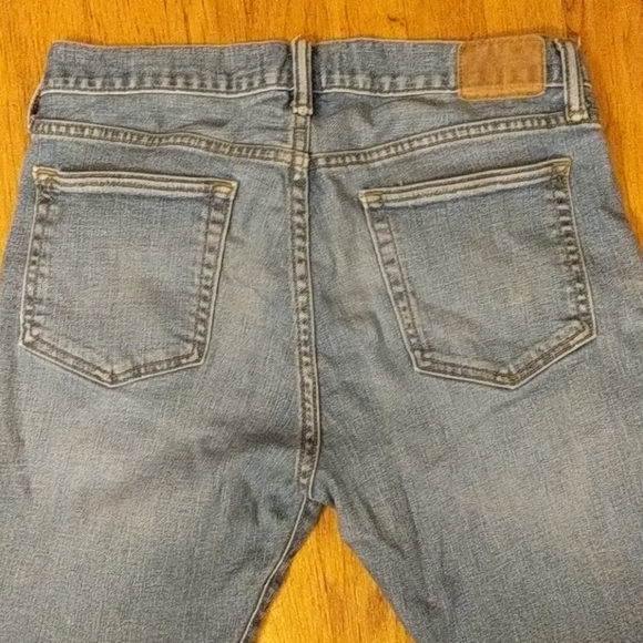 A pair of jeans from GAP. - Picture 4 of 4